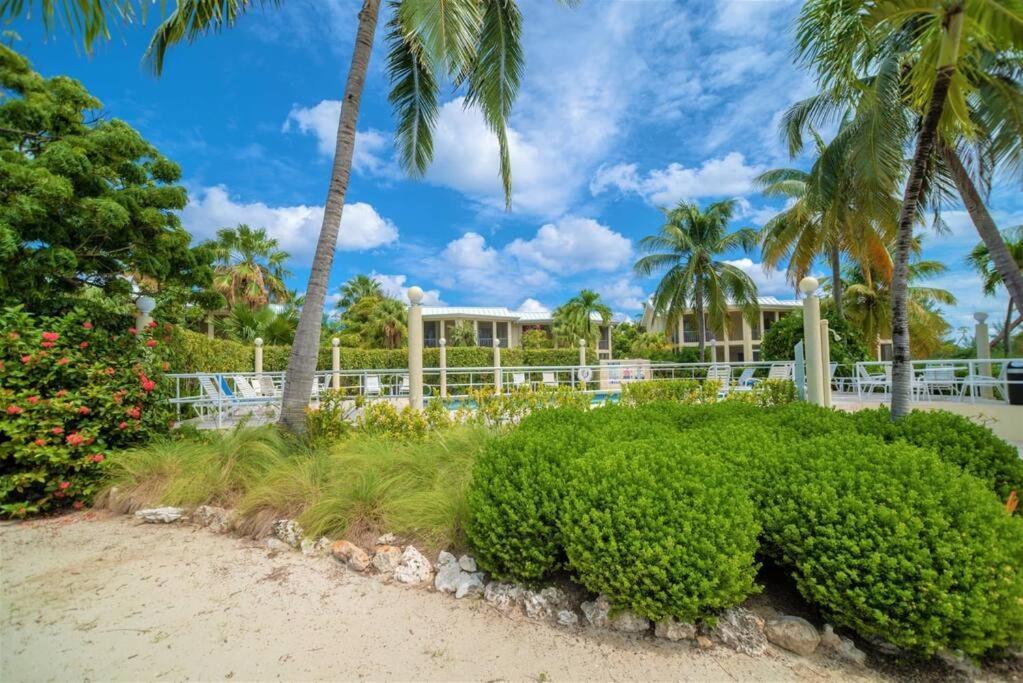 Апартаменты Island House # 9 Driftwood Village Экстерьер фото