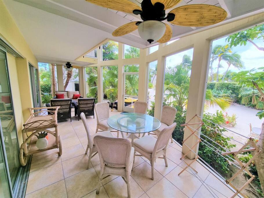 Апартаменты Island House # 9 Driftwood Village Экстерьер фото